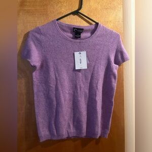 NWT Bloomingdales short sleeve Cashmere sweater